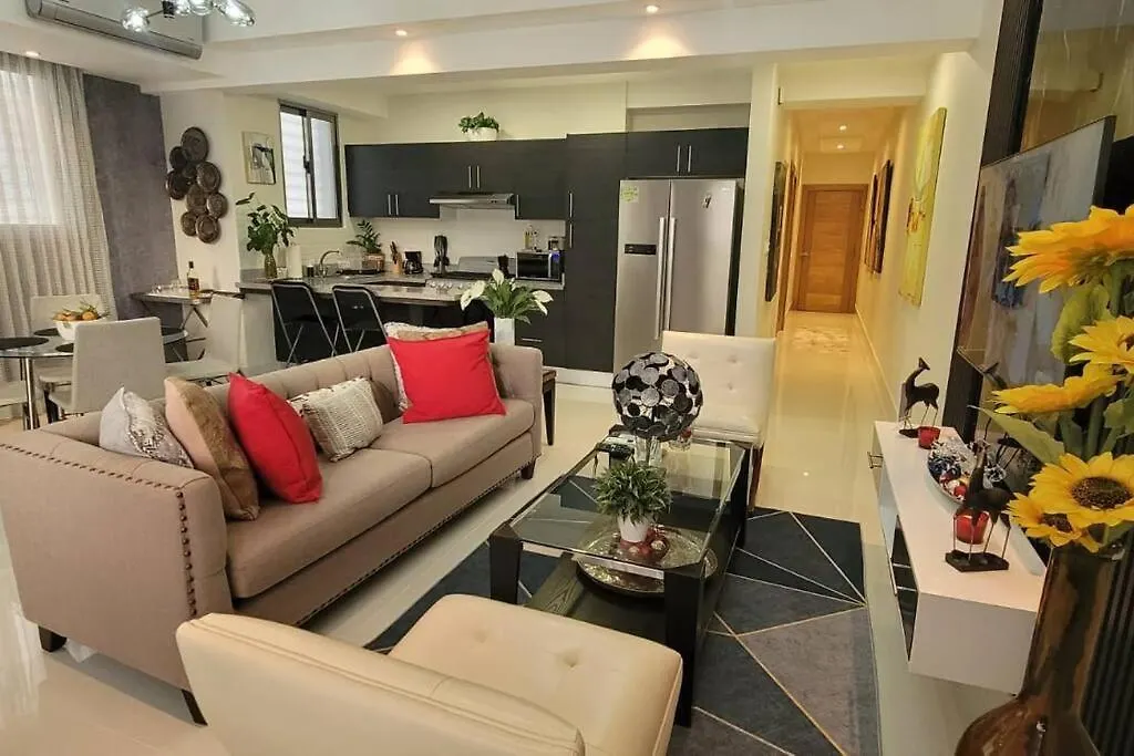 Espectacular Apto En Santo Domingo, Naco
